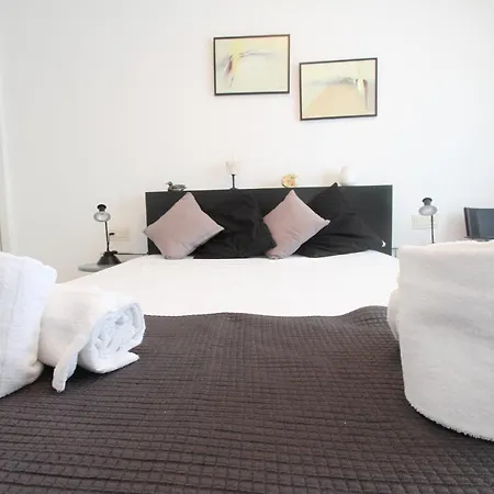C&b Apartamento Capri * 坎布里尔斯